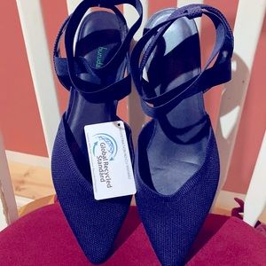 BURUDANI navy flats